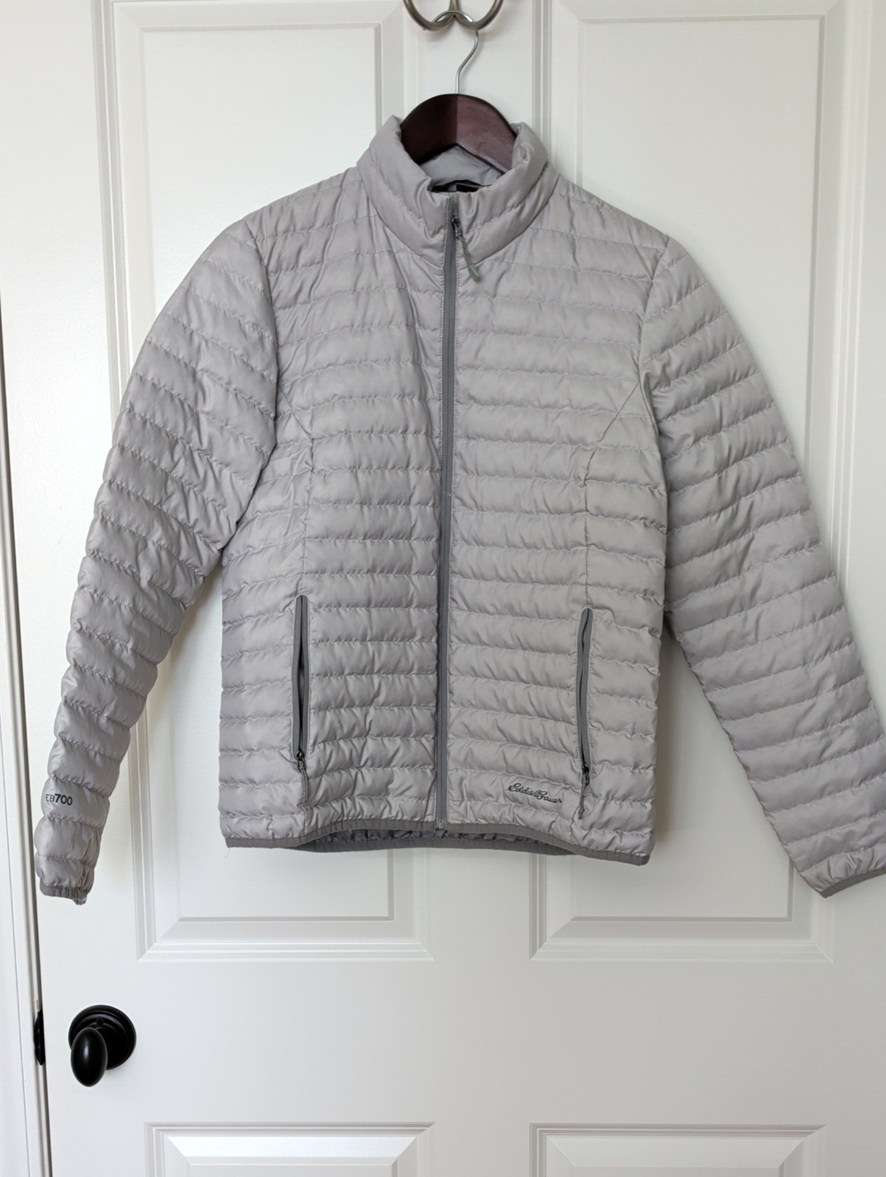 Eddie Bauer Women’s EB700 Down Jacket – Light Gray - Size Small